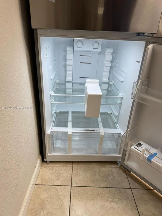 В аренду: $1,670 (1 спален, 1 ванн, 550 Квадратных фут)