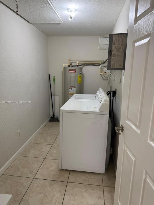 В аренду: $1,670 (1 спален, 1 ванн, 550 Квадратных фут)