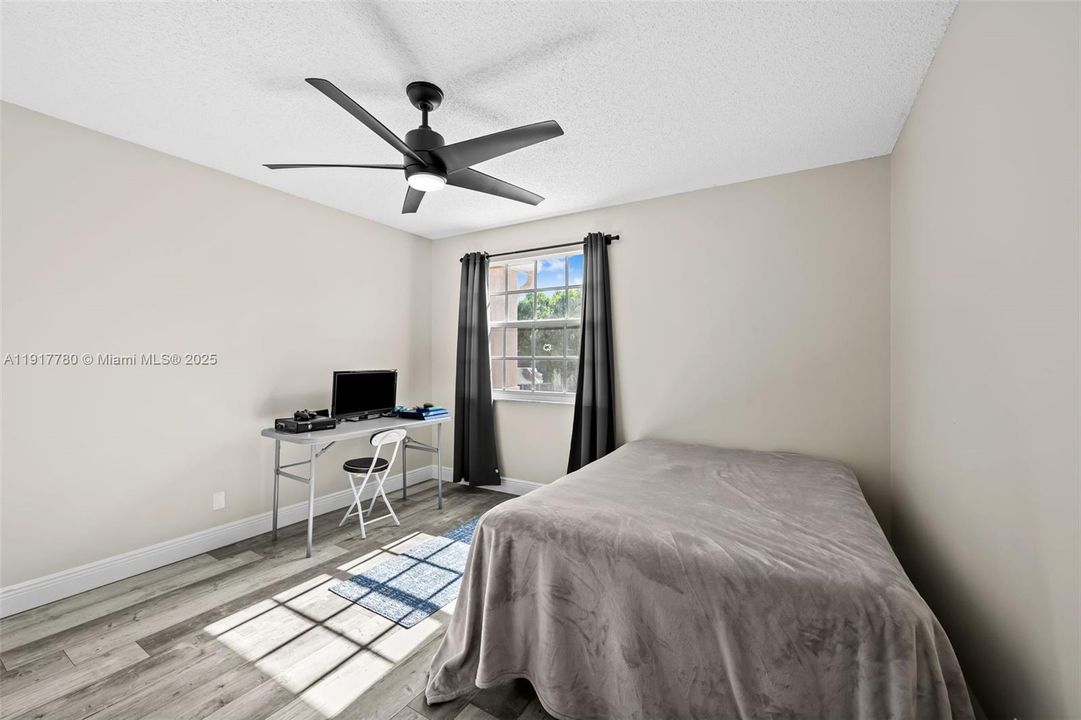 待售: $505,000 (3 贝兹, 2 浴室, 1666 平方英尺)