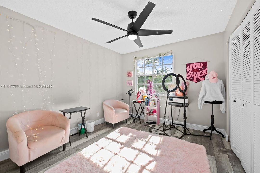 待售: $505,000 (3 贝兹, 2 浴室, 1666 平方英尺)