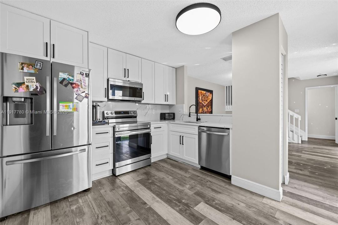 待售: $505,000 (3 贝兹, 2 浴室, 1666 平方英尺)