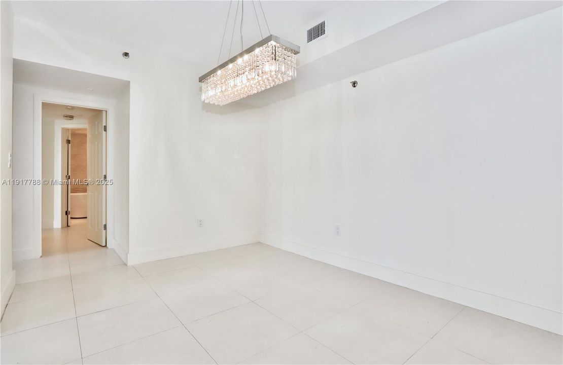 For Rent: $5,000 (2 beds, 2 baths, 1508 Square Feet)