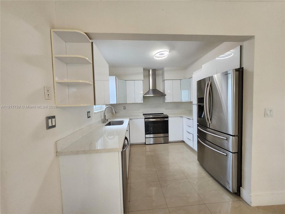 For Rent: $4,500 (4 beds, 3 baths, 1588 Square Feet)