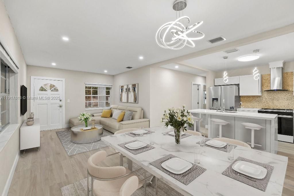 На продажу: $550,000 (3 спален, 1 ванн, 936 Квадратных фут)