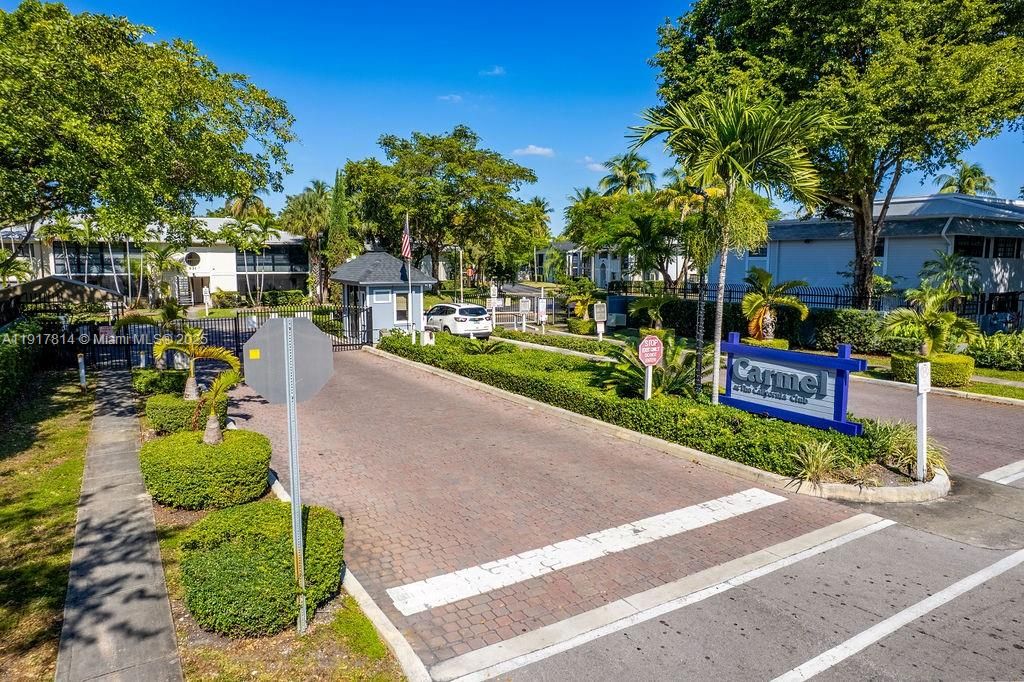 En Venta: $249,900 (2 camas, 2 baños, 1070 Pies cuadrados)