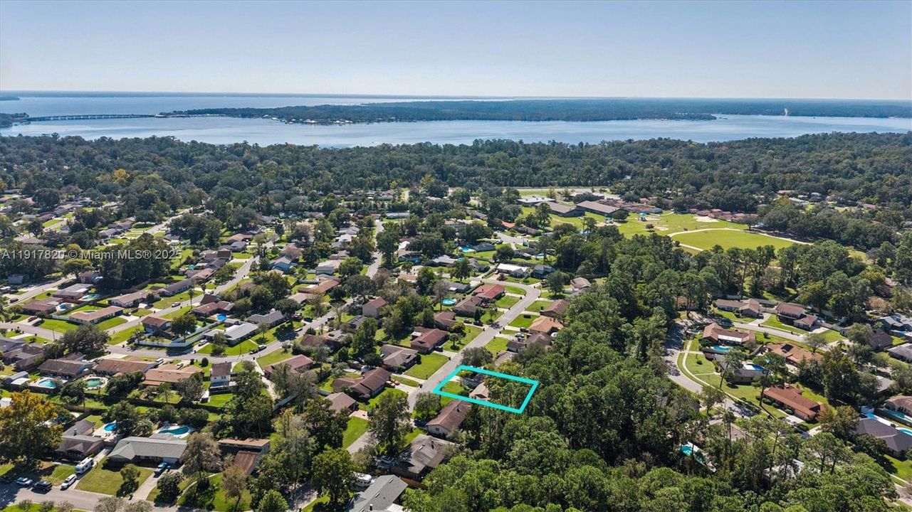 待售: $325,000 (3 贝兹, 2 浴室, 1630 平方英尺)