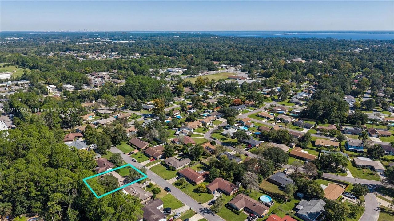 待售: $325,000 (3 贝兹, 2 浴室, 1630 平方英尺)