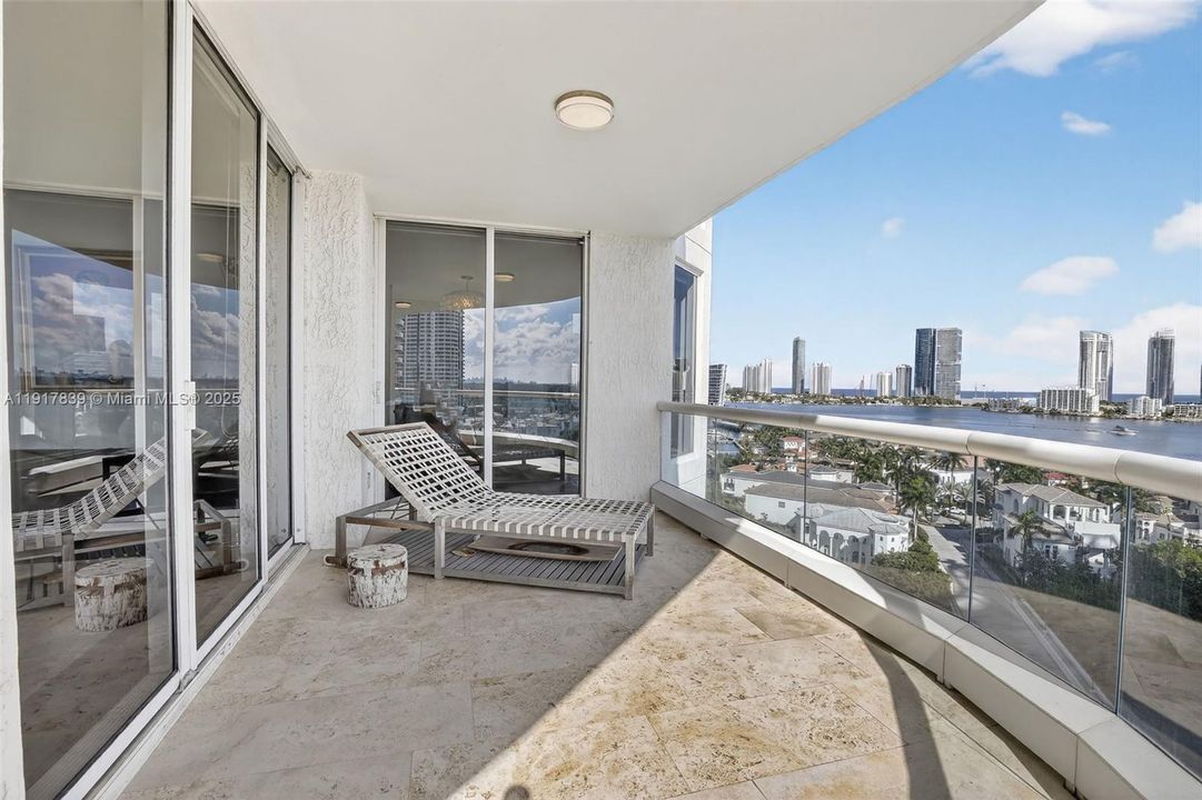 For Rent: $20,000 (4 beds, 4 baths, 3709 Square Feet)