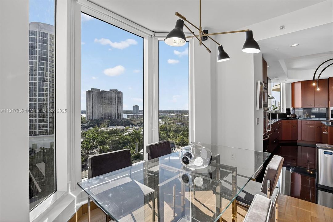 For Rent: $20,000 (4 beds, 4 baths, 3709 Square Feet)