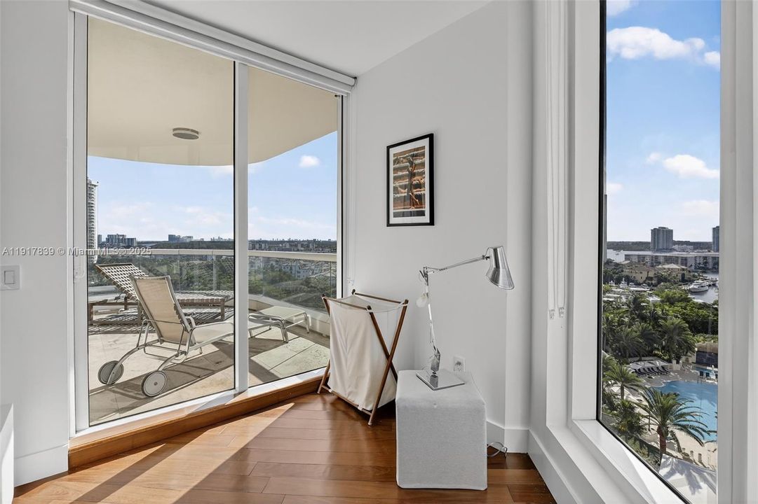 For Rent: $20,000 (4 beds, 4 baths, 3709 Square Feet)