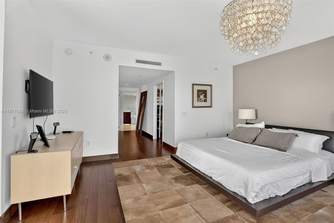 For Rent: $20,000 (4 beds, 4 baths, 3709 Square Feet)