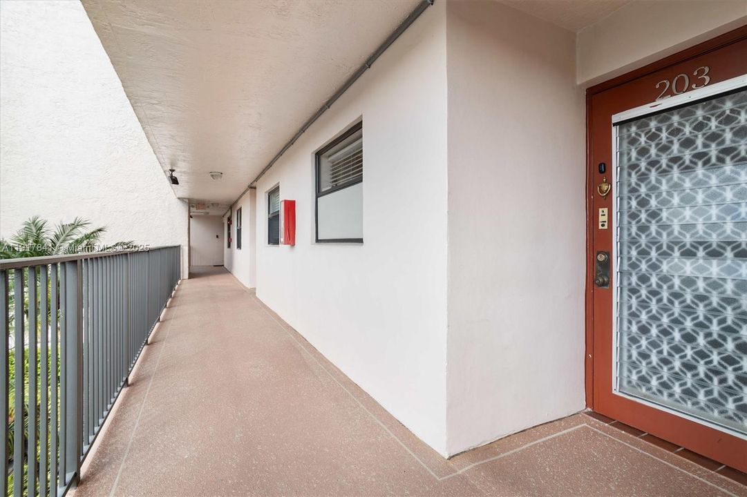 En Venta: $160,000 (2 camas, 2 baños, 1245 Pies cuadrados)