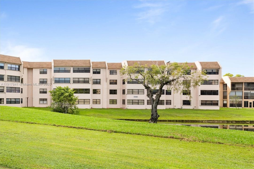 En Venta: $160,000 (2 camas, 2 baños, 1245 Pies cuadrados)