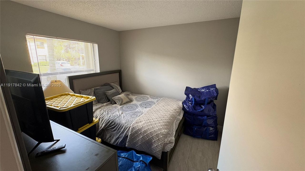 For Sale: $120,000 (2 beds, 2 baths, 790 Square Feet)