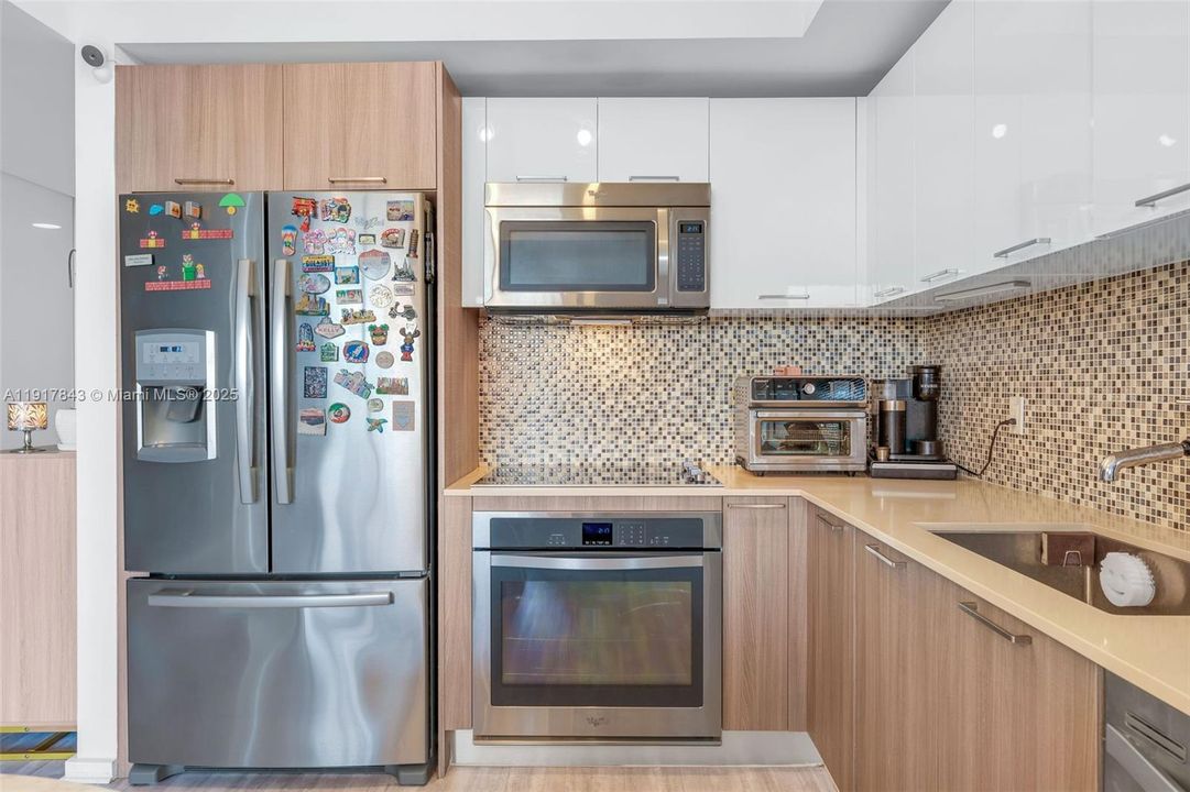 En Venta: $489,000 (2 camas, 2 baños, 1052 Pies cuadrados)