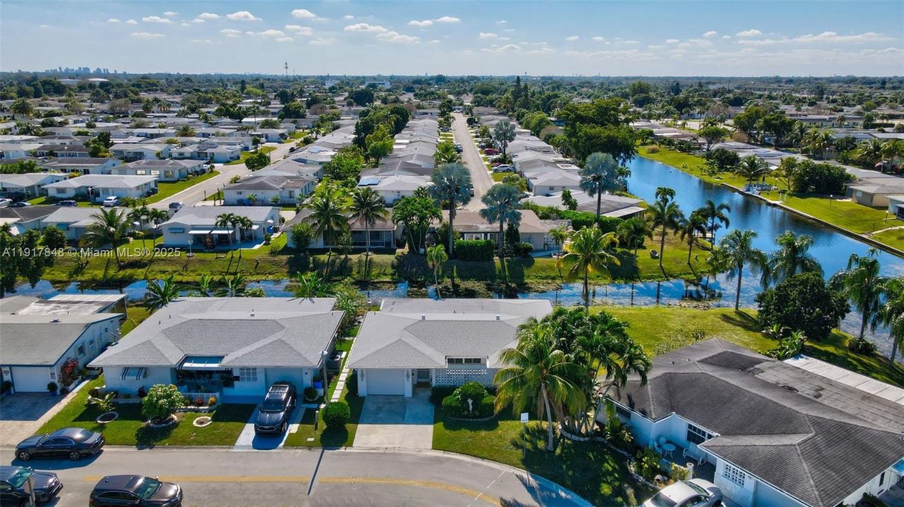 En Venta: $357,500 (2 camas, 2 baños, 1587 Pies cuadrados)