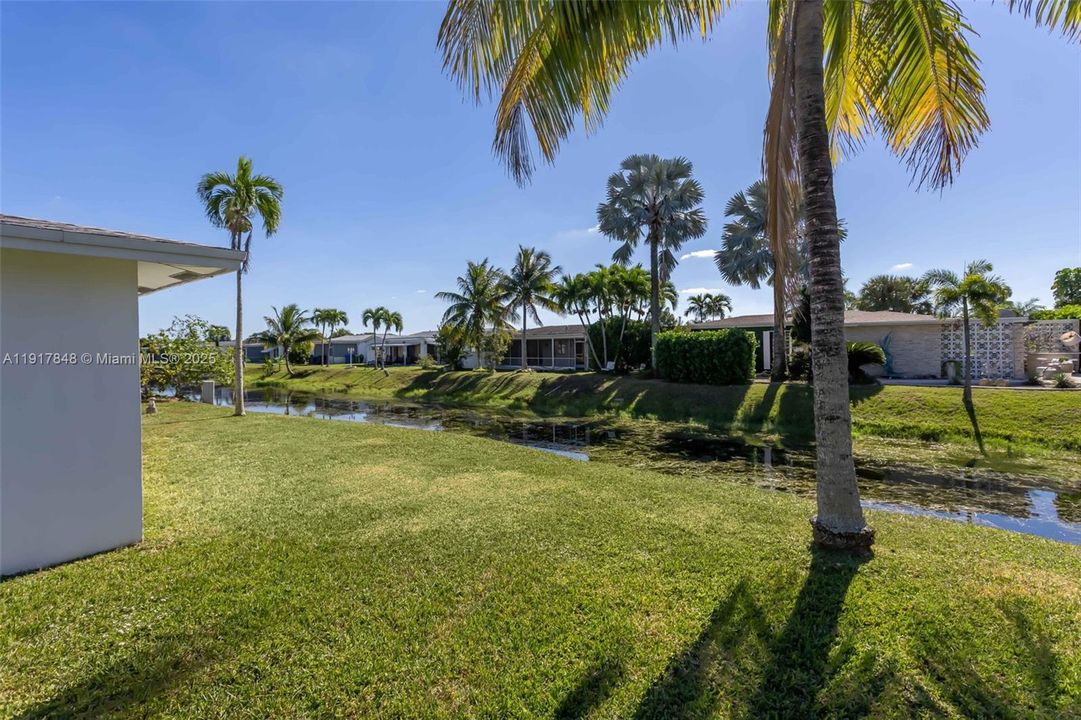 En Venta: $357,500 (2 camas, 2 baños, 1587 Pies cuadrados)