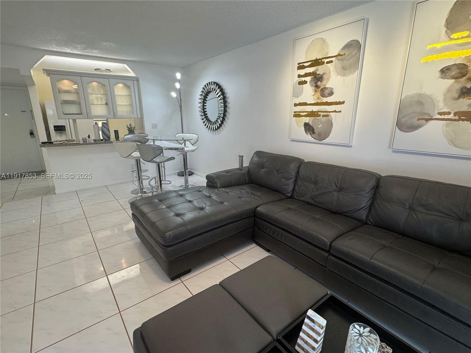 En Renta: $1,500 (1 camas, 1 baños, 660 Pies cuadrados)