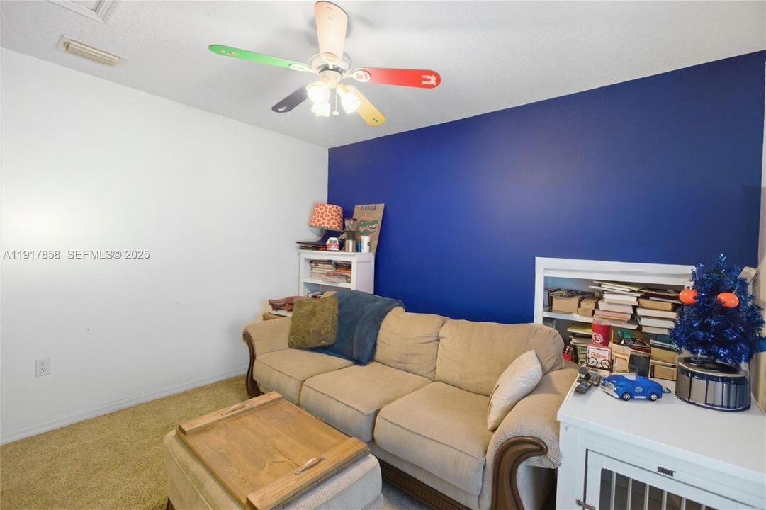 Active With Contract: $415,000 (4 beds, 2 baths, 1919 Square Feet)