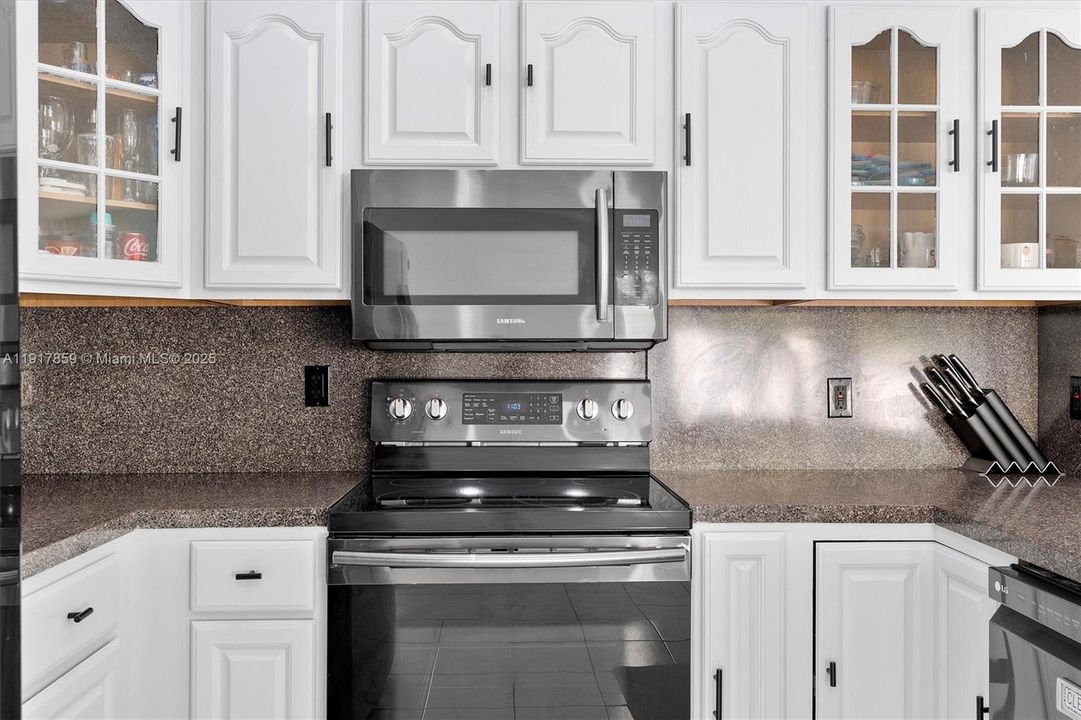 待售: $625,000 (3 贝兹, 2 浴室, 1746 平方英尺)