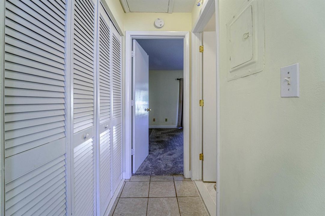 14_hallway