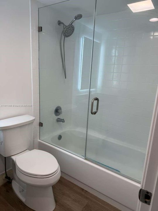 For Sale: $265,000 (2 beds, 2 baths, 1364 Square Feet)