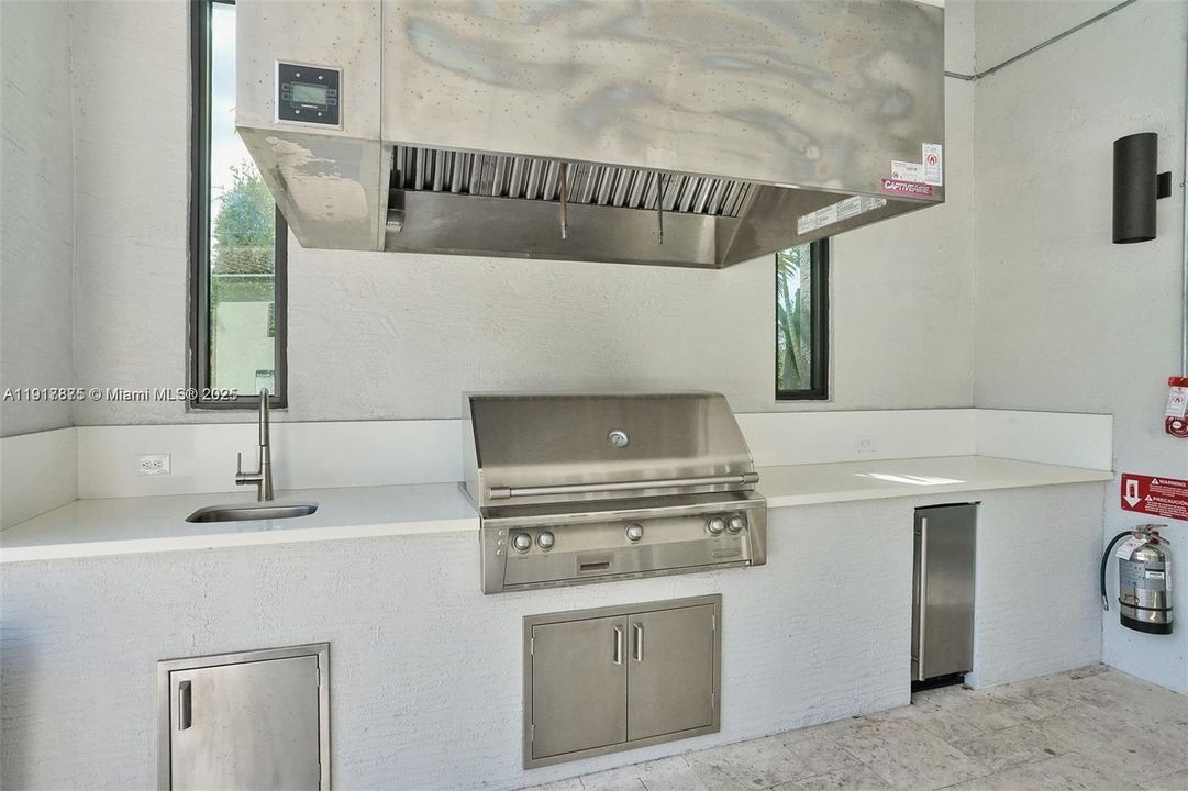 For Sale: $1,690,000 (4 beds, 4 baths, 2909 Square Feet)