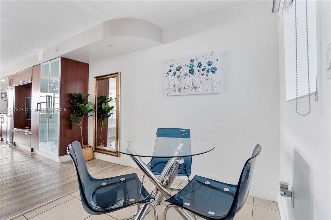 For Sale: $335,000 (0 beds, 1 baths, 516 Square Feet)