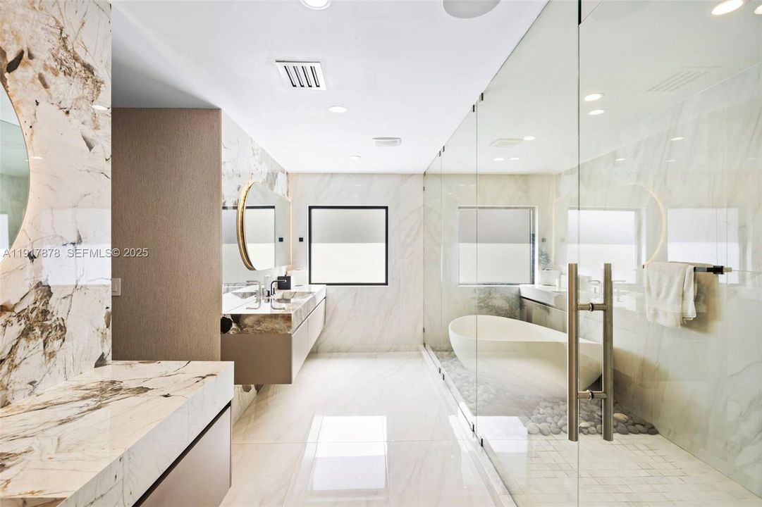 For Sale: $11,500,000 (7 beds, 7 baths, 6058 Square Feet)