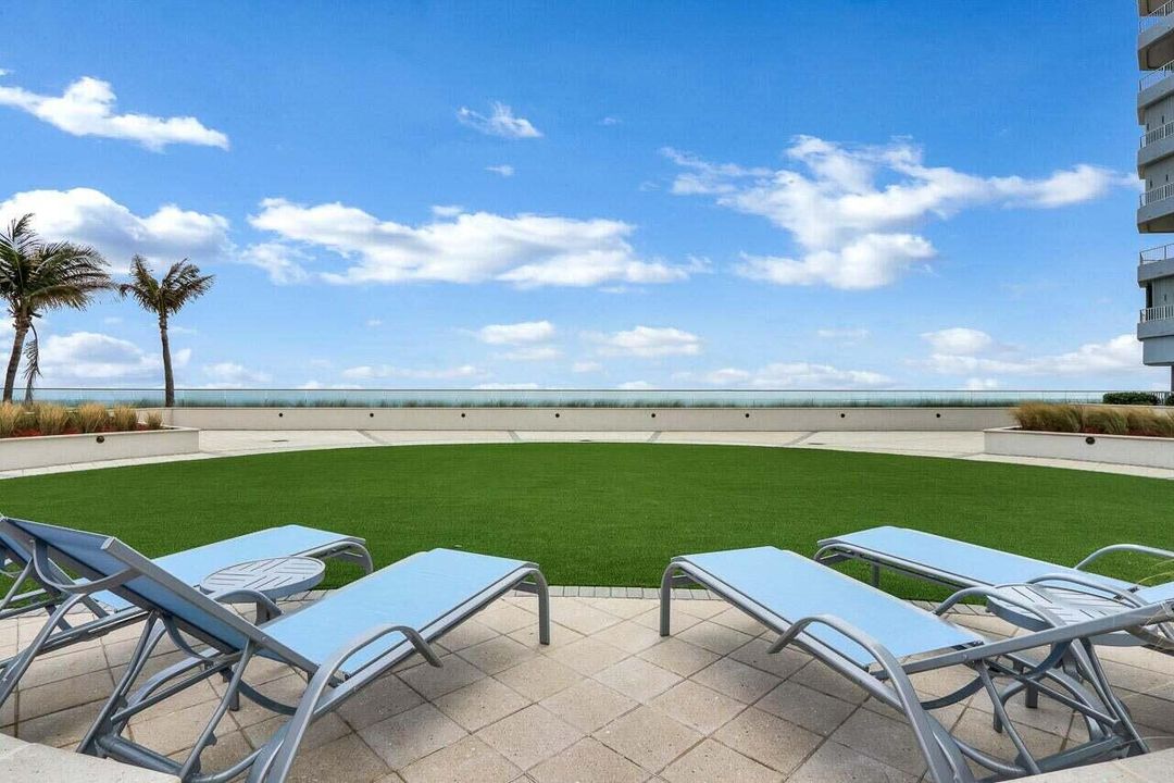Corniche Grounds