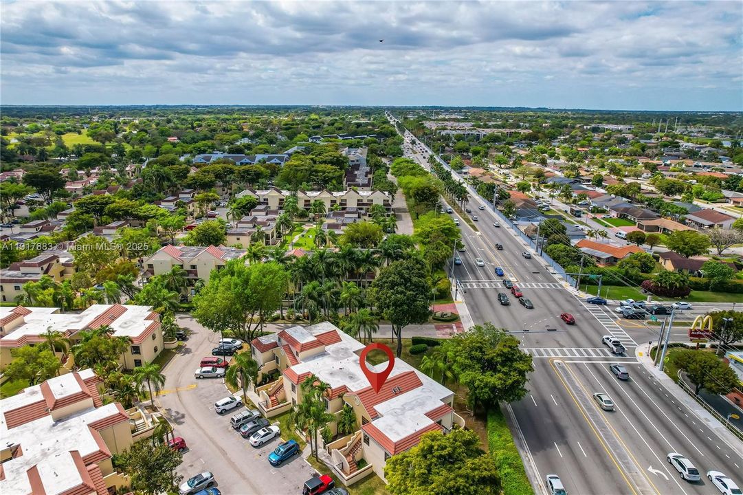 Active With Contract: $2,700 (3 beds, 2 baths, 1102 Square Feet)