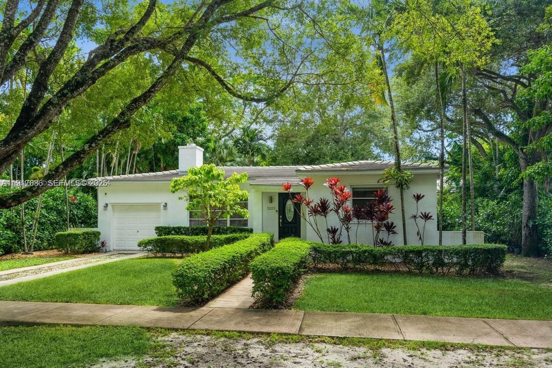 For Sale: $1,495,000 (2 beds, 2 baths, 0 Square Feet)