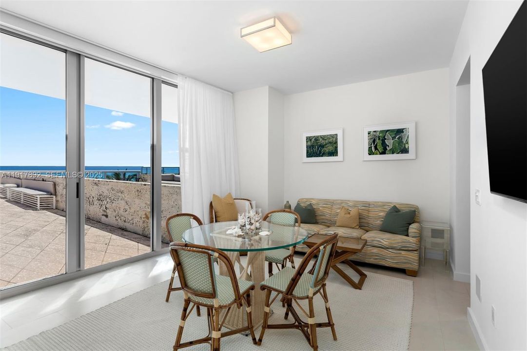 待售: $2,590,000 (2 贝兹, 2 浴室, 1565 平方英尺)