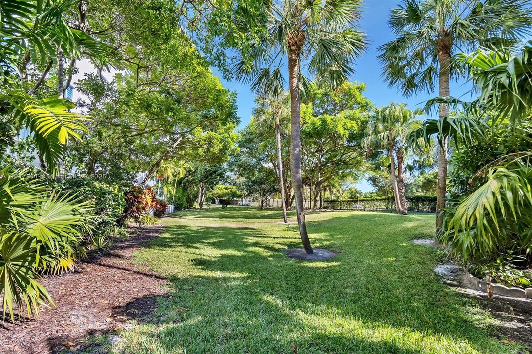 En Venta: $168,750 (1 camas, 1 baños, 844 Pies cuadrados)