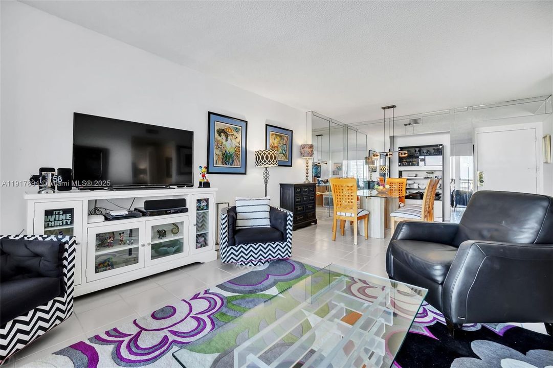 En Venta: $168,750 (1 camas, 1 baños, 844 Pies cuadrados)