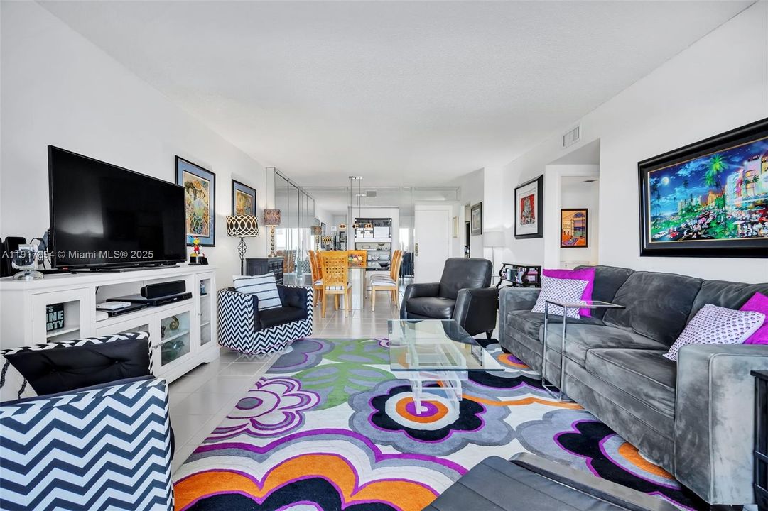 En Venta: $168,750 (1 camas, 1 baños, 844 Pies cuadrados)