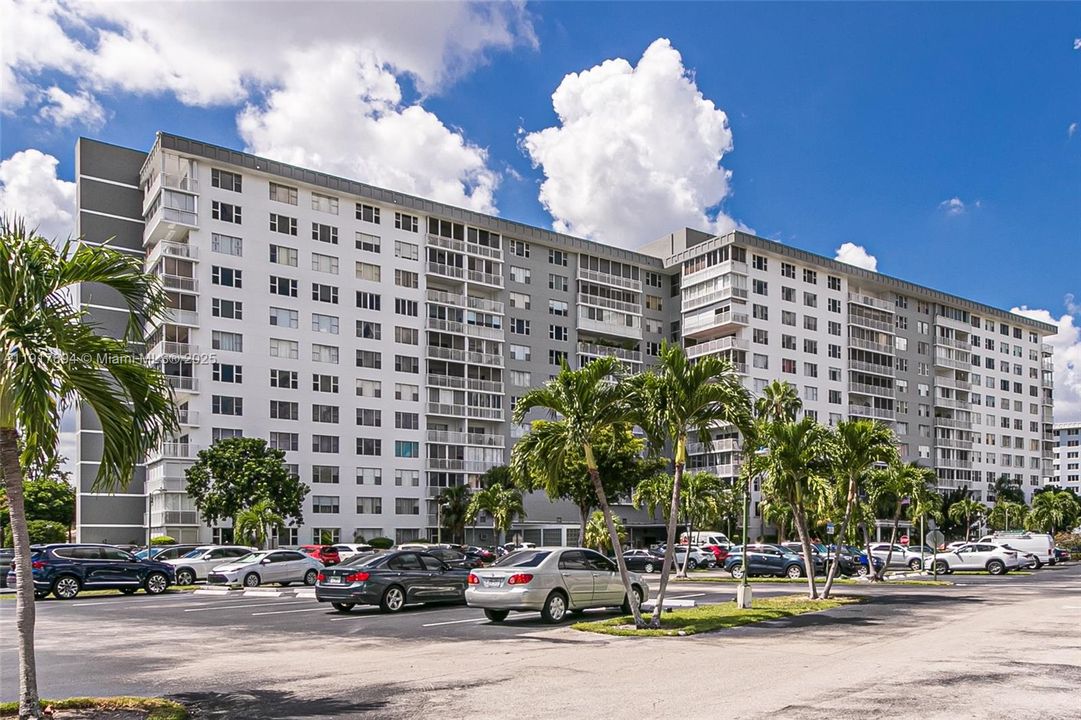 En Venta: $168,750 (1 camas, 1 baños, 844 Pies cuadrados)