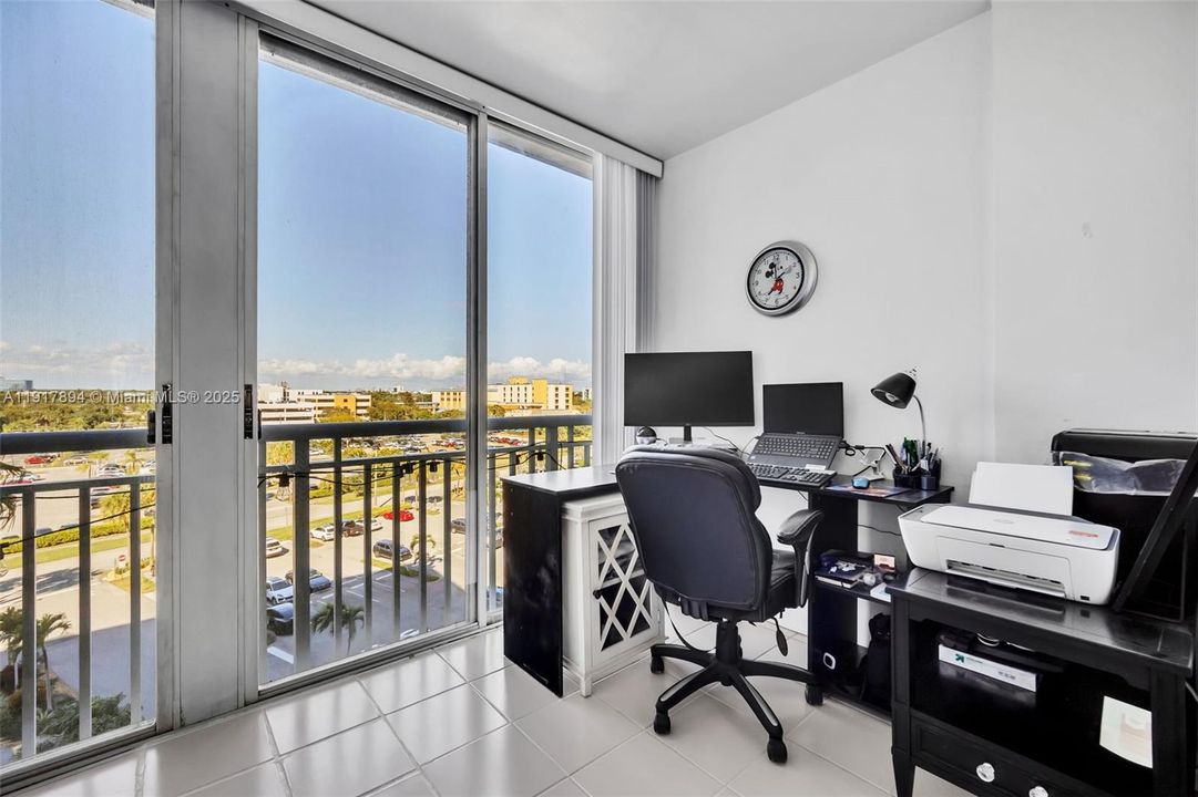 En Venta: $168,750 (1 camas, 1 baños, 844 Pies cuadrados)