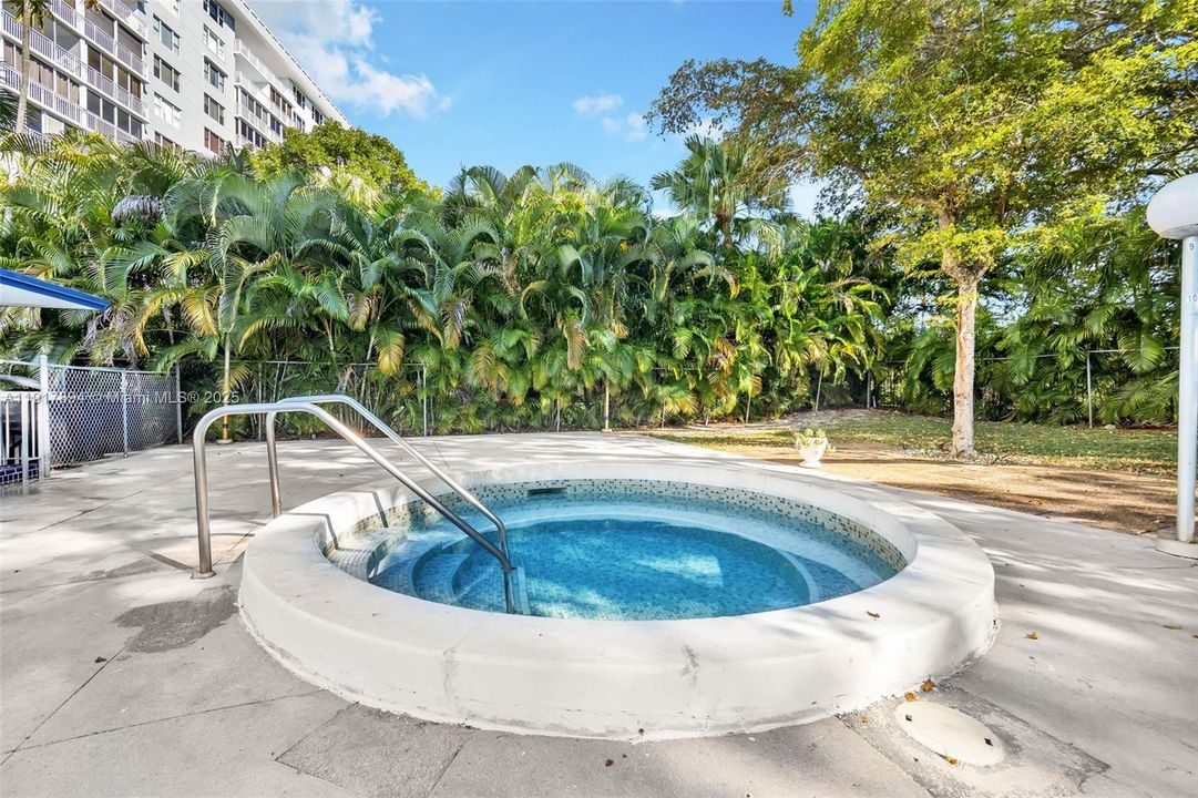 En Venta: $168,750 (1 camas, 1 baños, 844 Pies cuadrados)