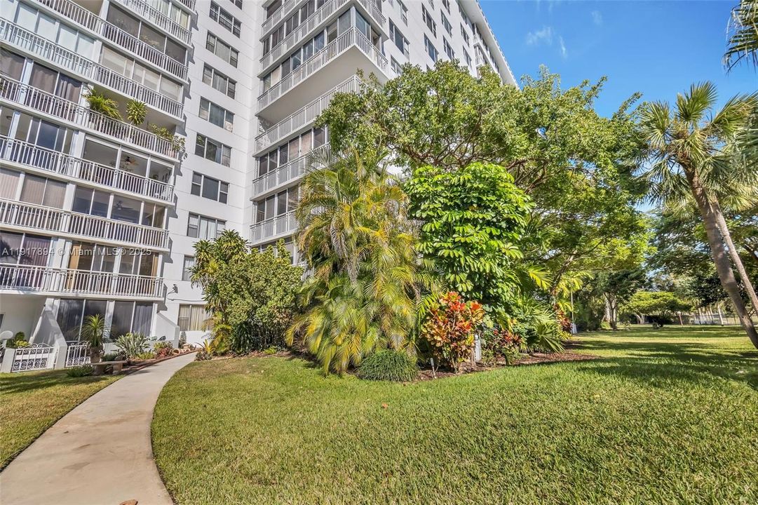 En Venta: $168,750 (1 camas, 1 baños, 844 Pies cuadrados)