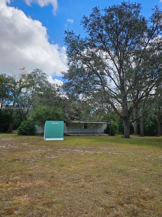 出租: $1,500 (2 贝兹, 1 浴室, 840 平方英尺)