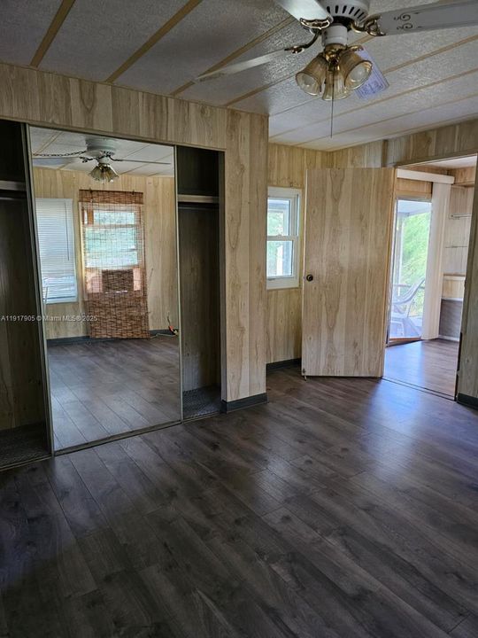 出租: $1,500 (2 贝兹, 1 浴室, 840 平方英尺)