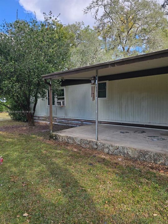 出租: $1,500 (2 贝兹, 1 浴室, 840 平方英尺)