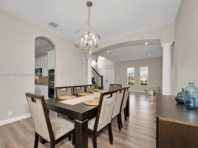 For Sale: $2,100,000 (5 beds, 4 baths, 3564 Square Feet)