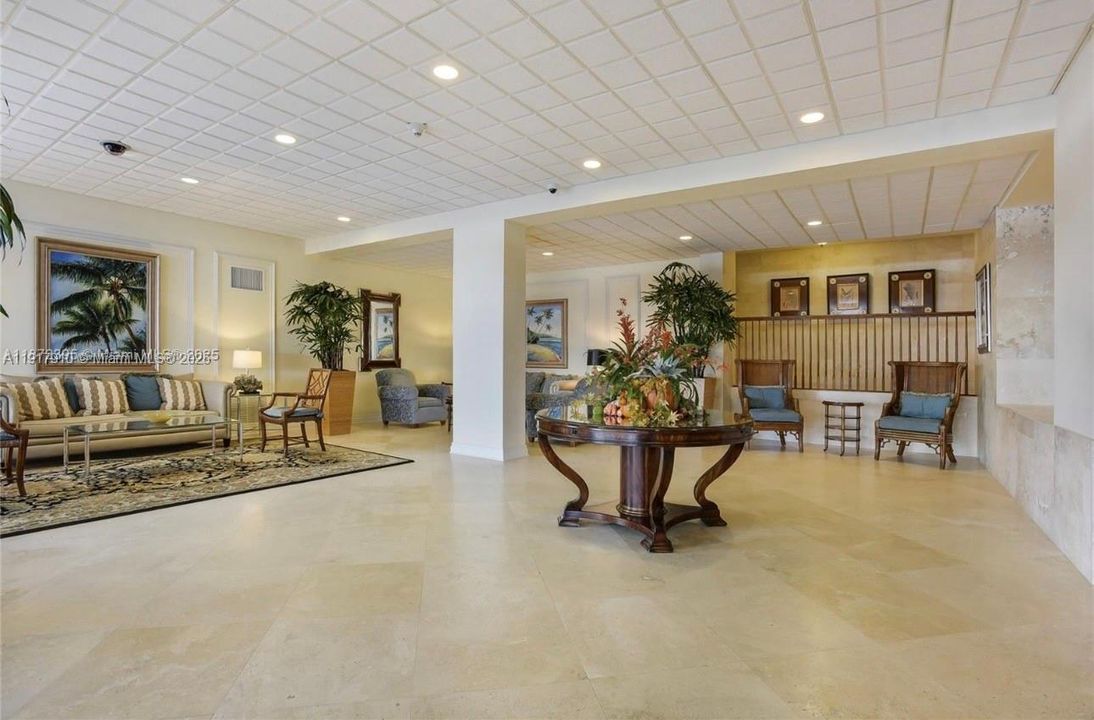 В аренду: $3,500 (1 спален, 1 ванн, 900 Квадратных фут)