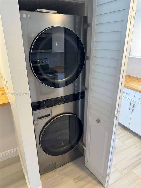 En Renta: $2,500 (2 camas, 2 baños, 1421 Pies cuadrados)