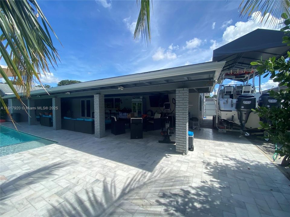 For Rent: $5,000 (3 beds, 3 baths, 2245 Square Feet)