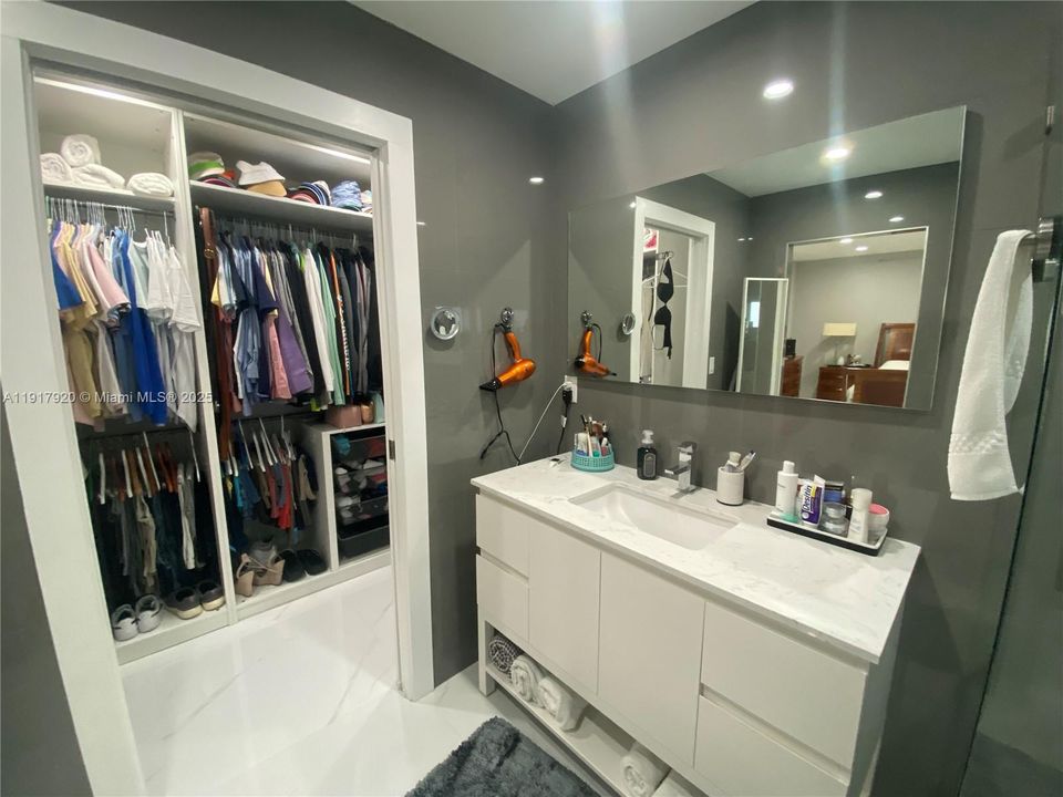 For Rent: $5,000 (3 beds, 3 baths, 2245 Square Feet)