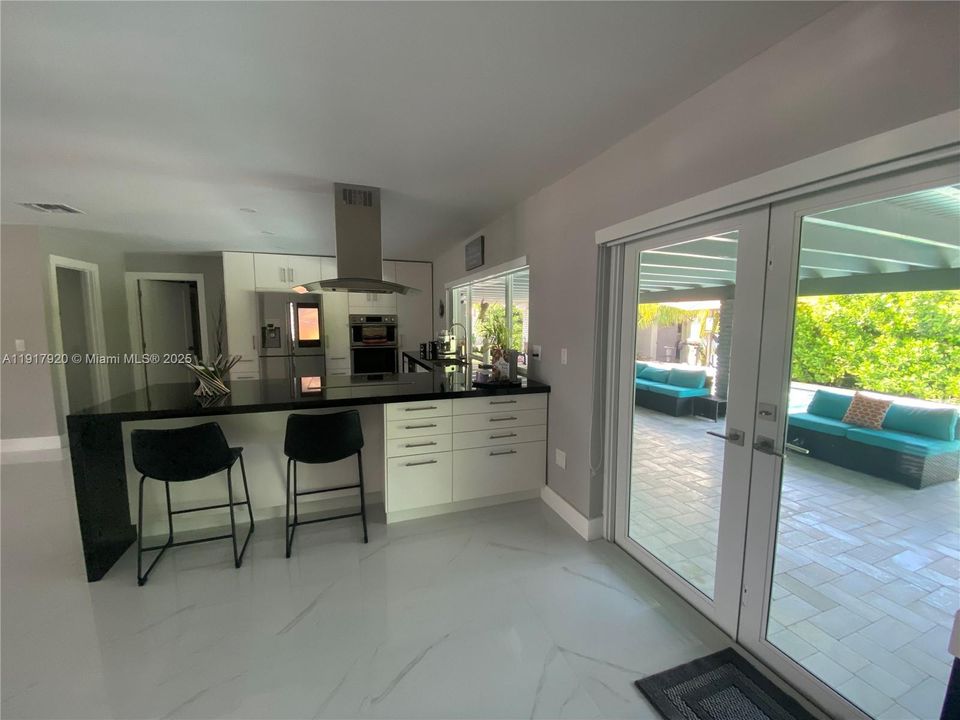 For Rent: $5,000 (3 beds, 3 baths, 2245 Square Feet)