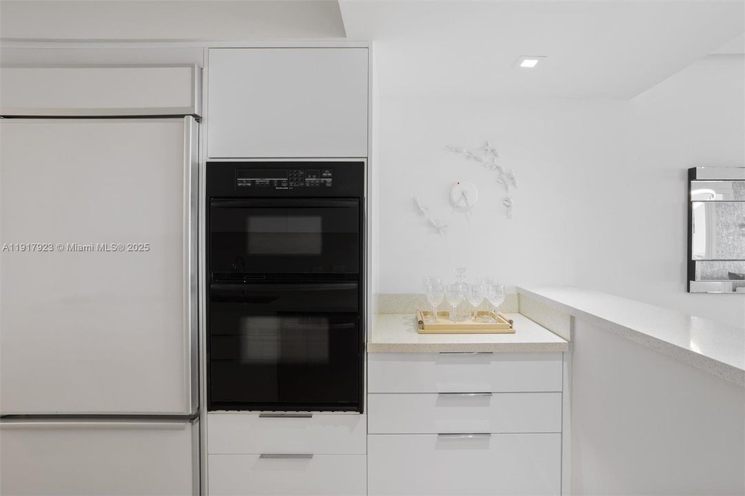 На продажу: $1,350,000 (3 спален, 3 ванн, 1571 Квадратных фут)